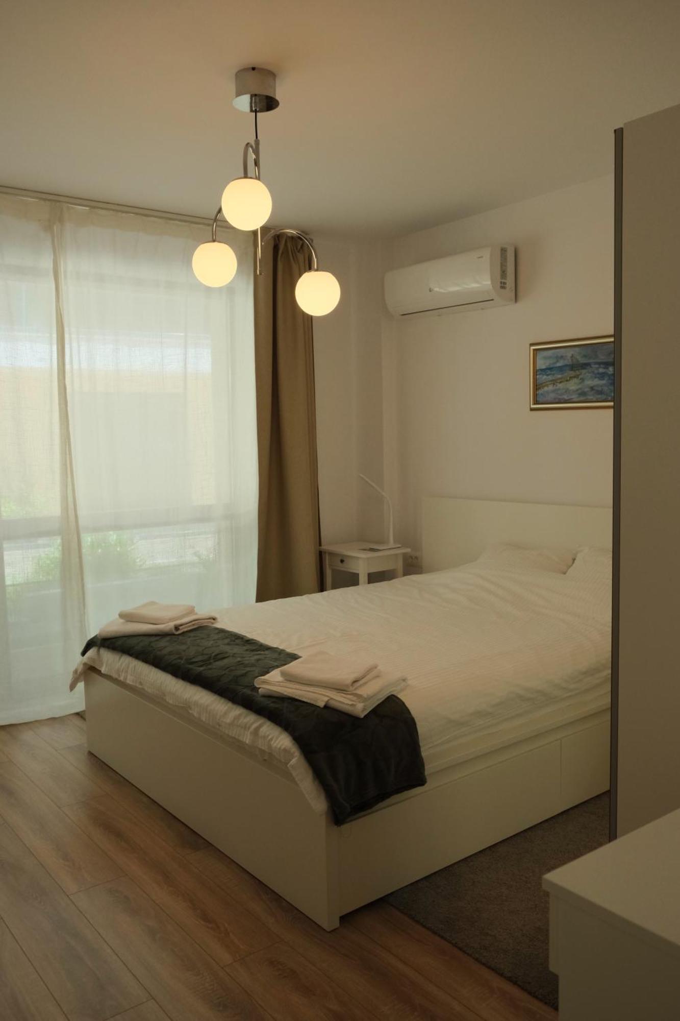 Bucharest Booking Apartments-Self Check-In Bagian luar foto