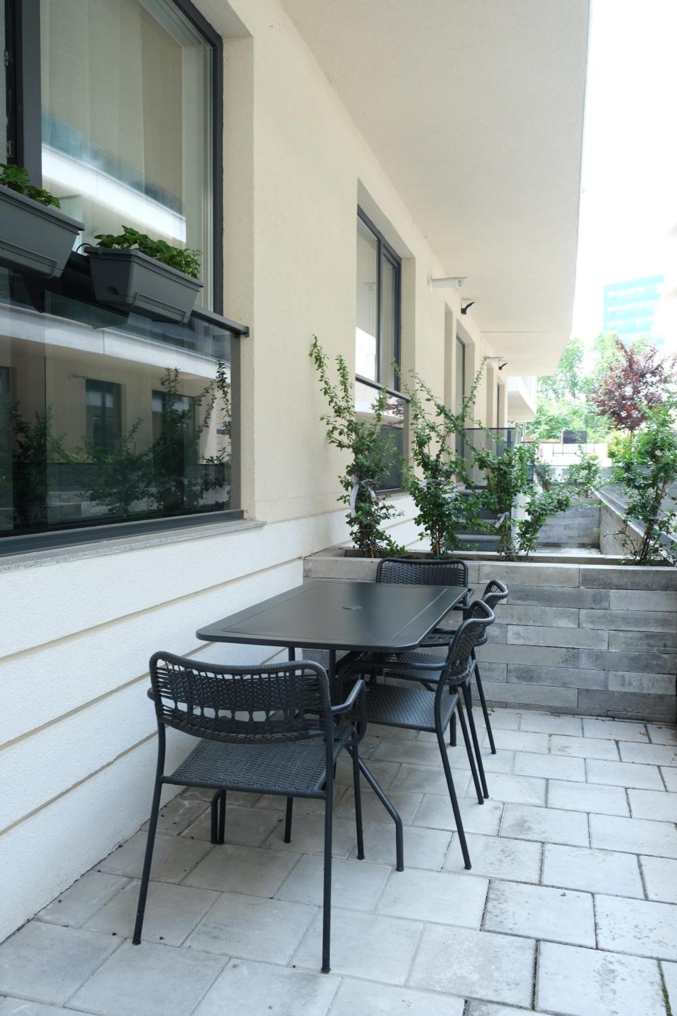 Bucharest Booking Apartments-Self Check-In Bagian luar foto