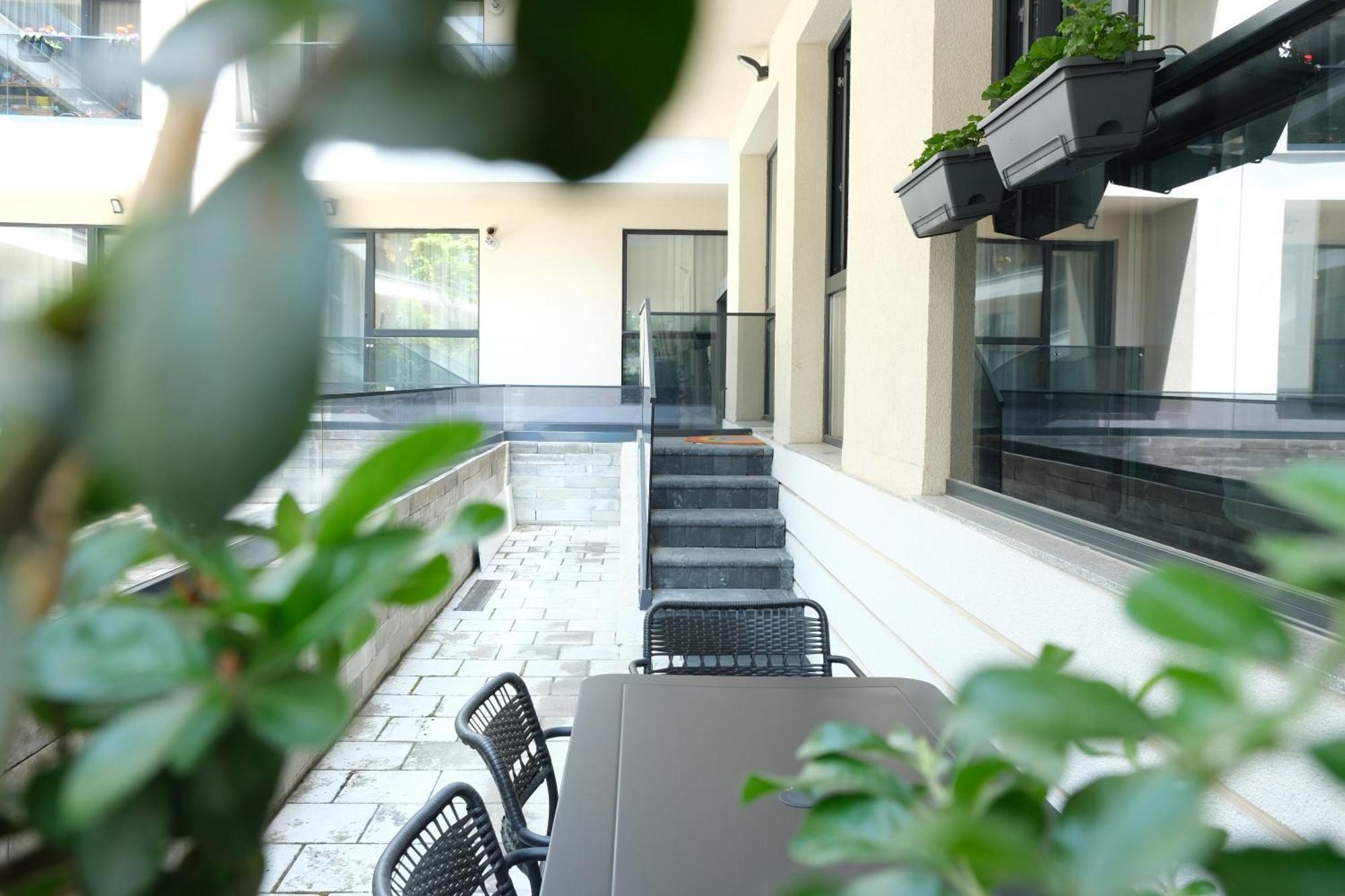 Bucharest Booking Apartments-Self Check-In Bagian luar foto