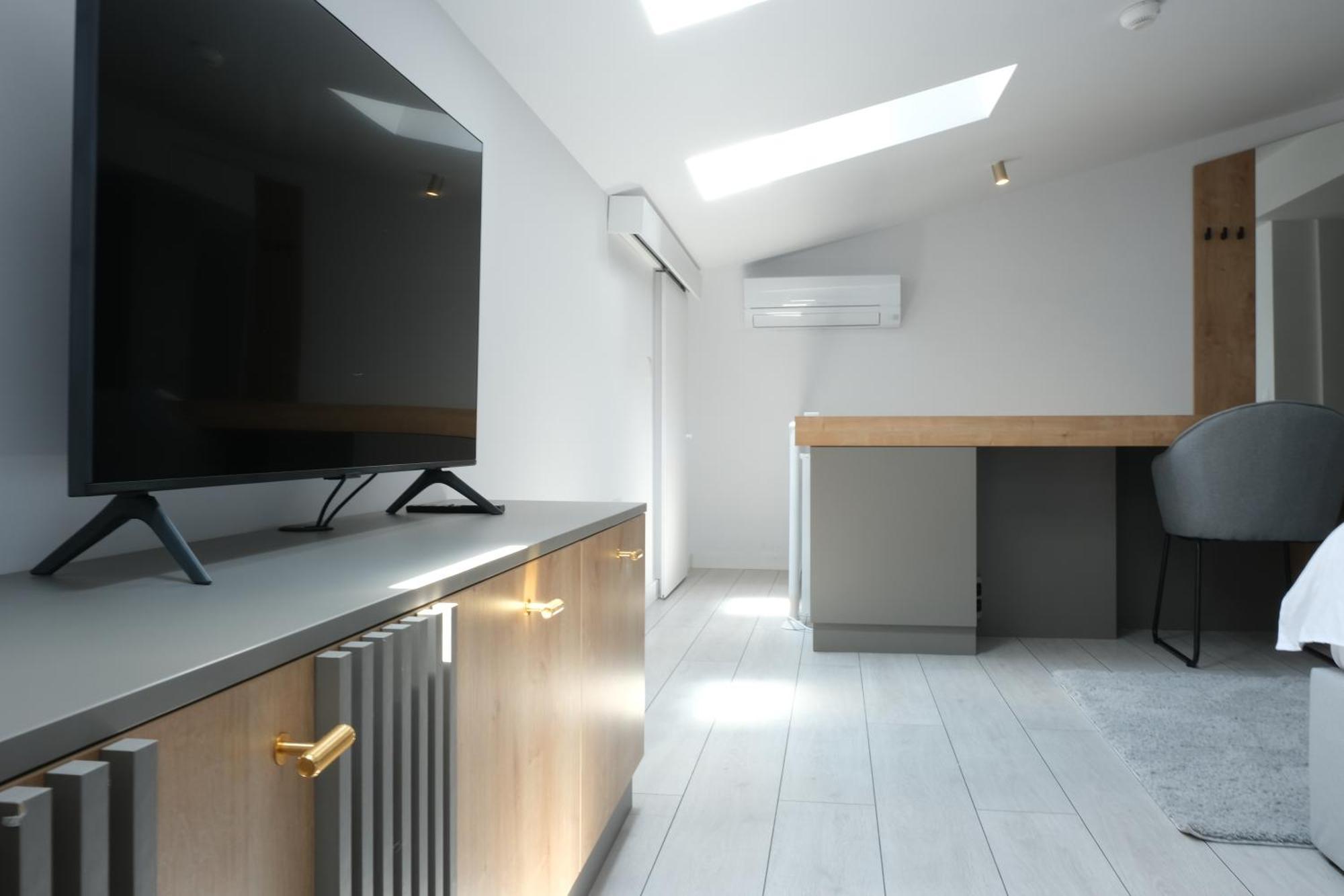 Bucharest Booking Apartments-Self Check-In Bagian luar foto
